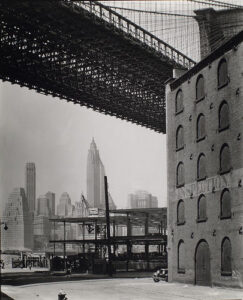 ABBOTT Berenice, Brooklyn Bridge, Water and Dock Streets, looking southwest, Brooklyn