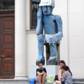 BASELITZ Georg, Dunklung Nachtung Amung Ding, 2009