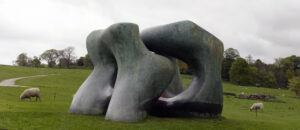 MOORE Henry, <em><strong>Two Large Forms</strong></em>, 1966-69